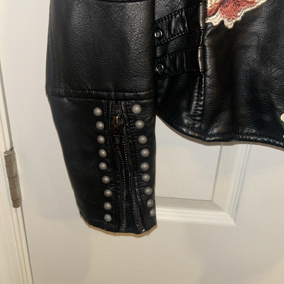 Black Leather Jacket - Picture 3 of 10